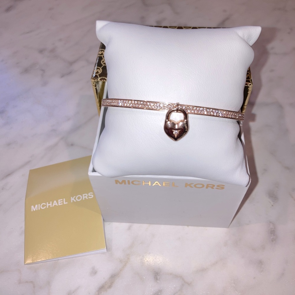 Michael Kors rose gold bangle